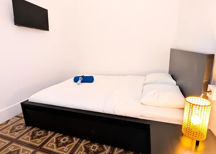 Palmas Nest Vandrarhem *